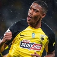 记者：墨西哥球队有意租借马夏尔，但球员一欧元工资都不愿降