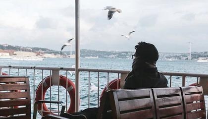 九游登录中心：一处入口，开启游戏新体验